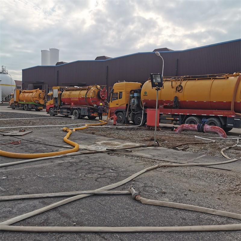 上街污水池清理